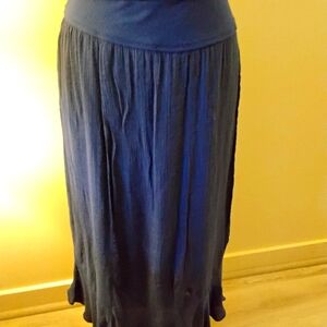 Apt. 9 Crinkle Maxi Skirt - Beautiful Deep Blue - Size medium - ruffle hemline